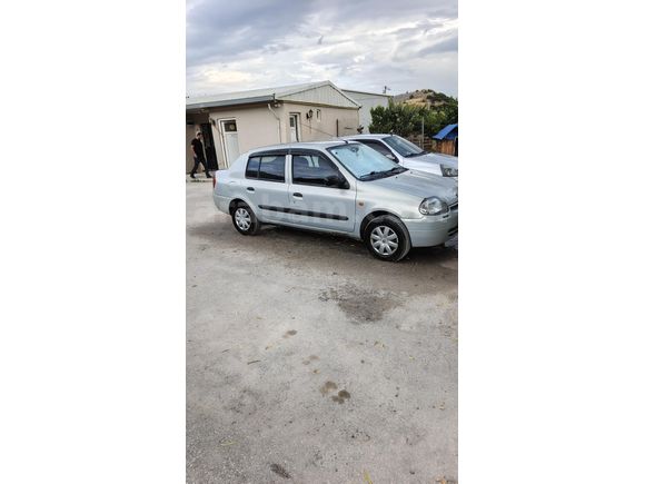 Sahibinden Renault Clio 1.4 2000 Model