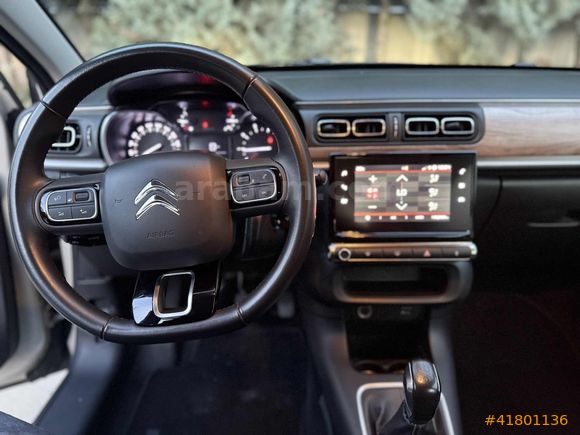 GERÇEK OTO'DAN 2024 CİTROEN C3 1.2 PURETECH FEEL BOLD
