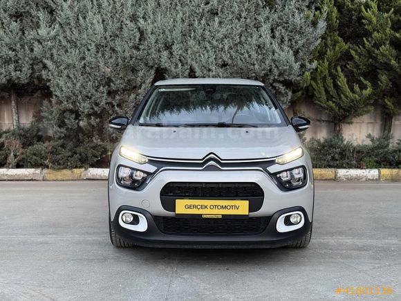GERÇEK OTO'DAN 2024 CİTROEN C3 1.2 PURETECH FEEL BOLD