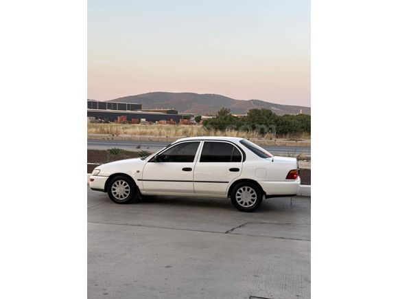  Toyota Corolla 1.6 XLi KLİMALI