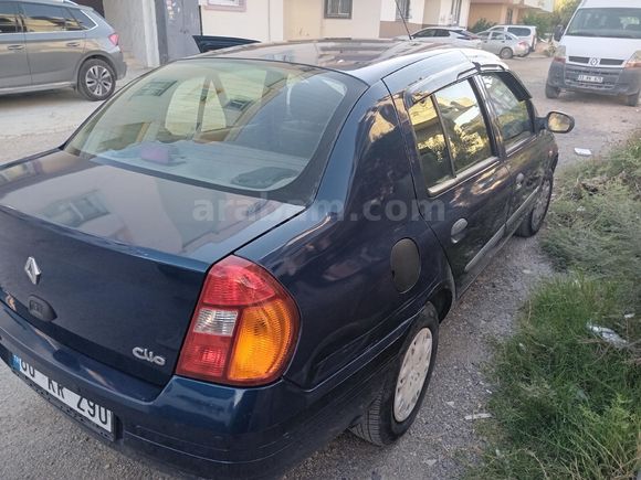 Sahibinden Renault Clio 1.4 RNA 2001 Model