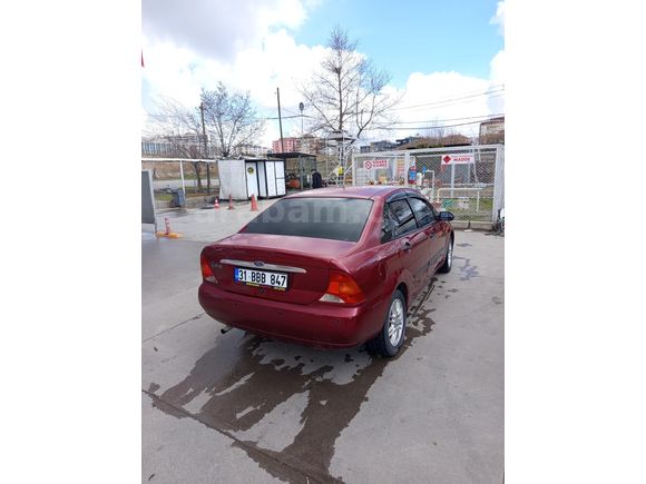 Sahibinden Ford Focus 1.6 Ghia 2002 Model