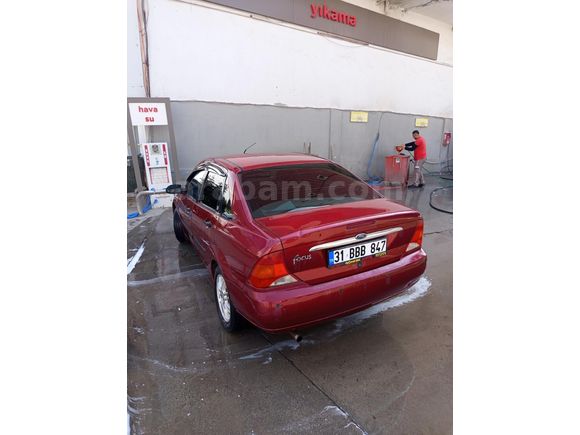 Sahibinden Ford Focus 1.6 Ghia 2002 Model