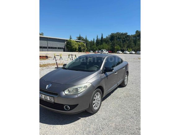 Sahibinden Renault Fluence 1.6 Privilege 2011 Model 