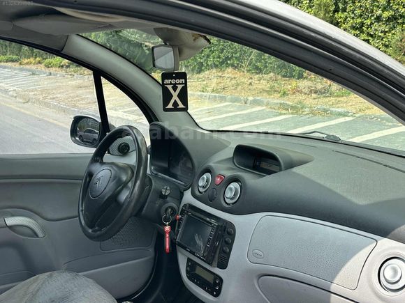 AUTO TİCARETTEN C3 DİJİTAL KLİMA ORJ KM HASAR KAYITSIZ