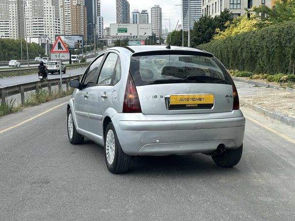 AUTO TİCARETTEN C3 DİJİTAL KLİMA ORJ KM HASAR KAYITSIZ