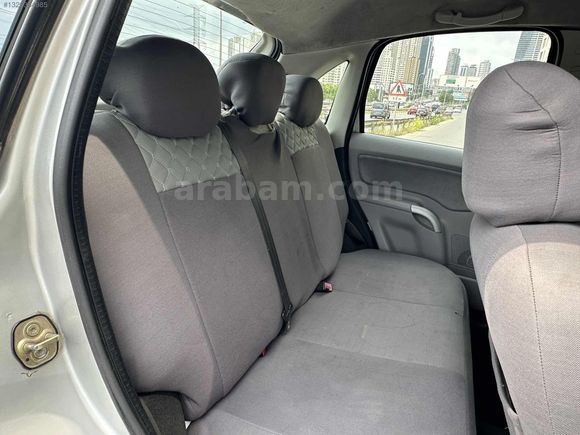 AUTO TİCARETTEN C3 DİJİTAL KLİMA ORJ KM HASAR KAYITSIZ