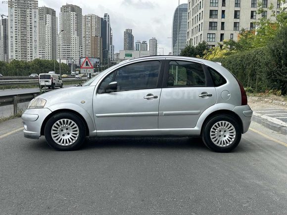 AUTO TİCARETTEN C3 DİJİTAL KLİMA ORJ KM HASAR KAYITSIZ