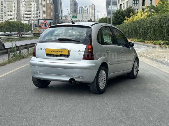 AUTO TİCARETTEN C3 DİJİTAL KLİMA ORJ KM HASAR KAYITSIZ