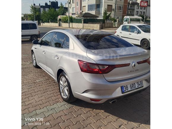 Sahibinden Renault Megane 1.5 dCi Touch 2020 Model
