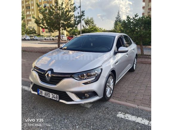 Sahibinden Renault Megane 1.5 dCi Touch 2020 Model