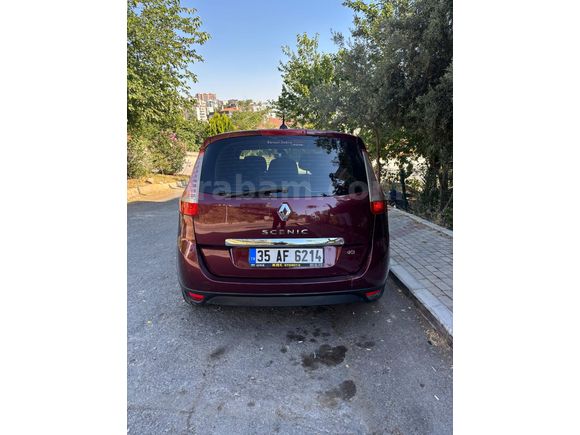 Sahibinden Renault Scenic 1.5 dCi Privilege 2012 Model