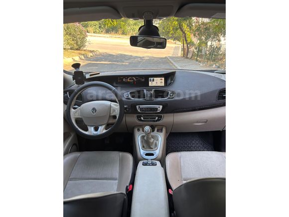 Sahibinden Renault Scenic 1.5 dCi Privilege 2012 Model