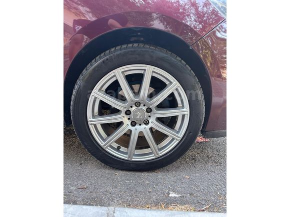 Sahibinden Renault Scenic 1.5 dCi Privilege 2012 Model