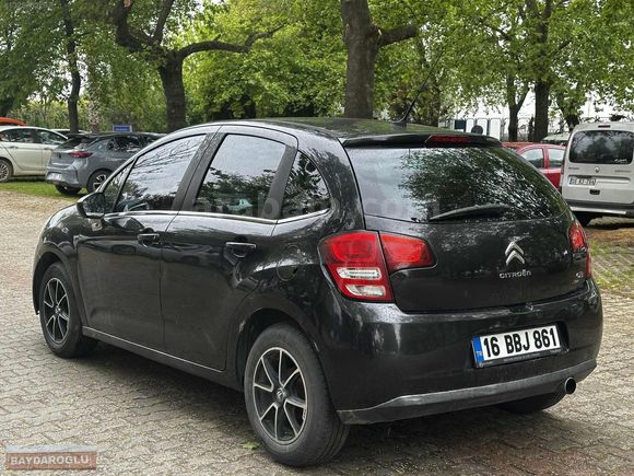 HATASIZ 2011 model CİTREÖN C3 1.4 hdi MOTOR YÜRÜYEN MÜKEMMEL