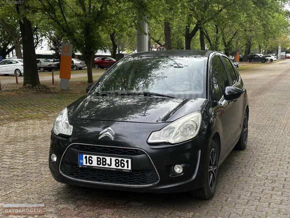 HATASIZ 2011 model CİTREÖN C3 1.4 hdi MOTOR YÜRÜYEN MÜKEMMEL