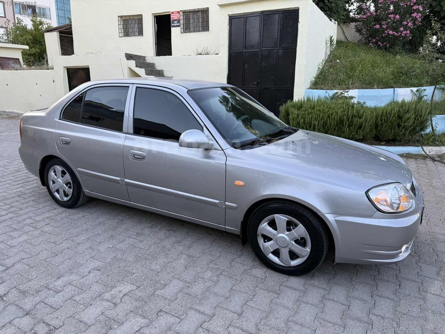 Galeriden Hyundai Accent 1.6 Admire 2004 Model Kahramanmaraş 241.000 km Gri 2