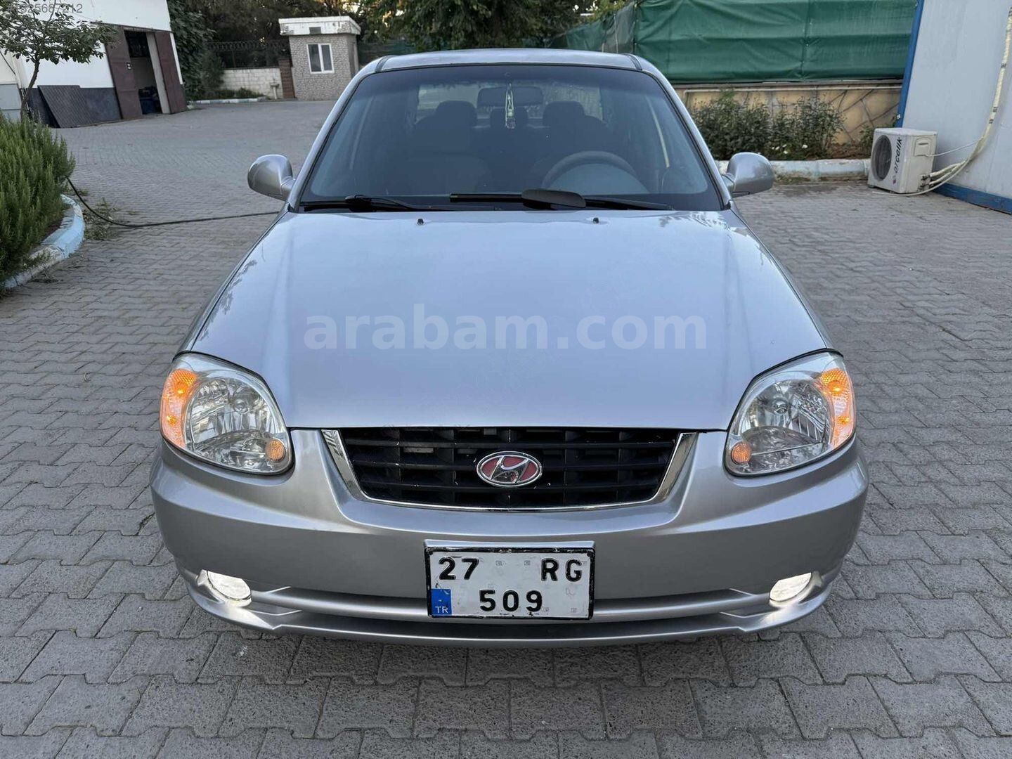 Galeriden Hyundai Accent 1.6 Admire 2004 Model Kahramanmaraş 241.000 km Gri 1