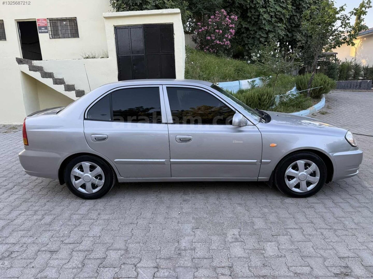 Galeriden Hyundai Accent 1.6 Admire 2004 Model Kahramanmaraş 241.000 km Gri 7