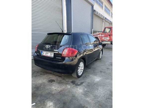Sahibinden Toyota Auris 1.6 Class 2008 Model 