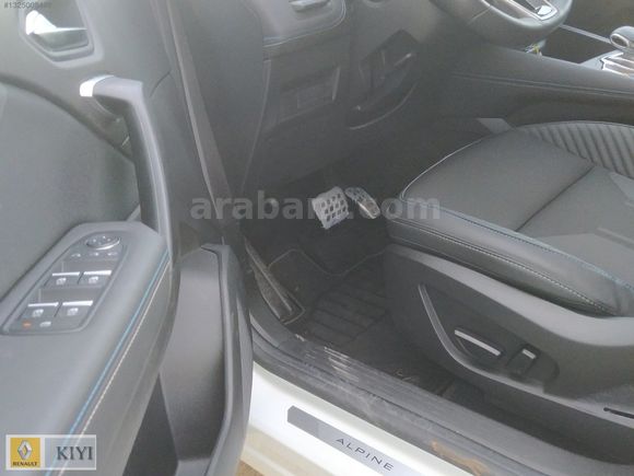 RENAULT-KIYI-CAPTUR 1.3 E.ALPİNE MHEV EDC