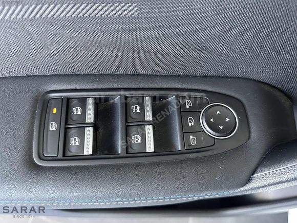 HATASIZ 2025 MODEL RENAULT CAPTUR HYBRIT TECHNO ESPRİTE ALPİNE