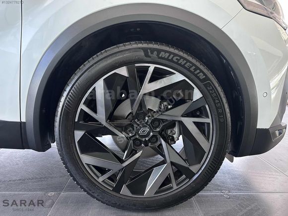 HATASIZ 2025 MODEL RENAULT CAPTUR HYBRIT TECHNO ESPRİTE ALPİNE