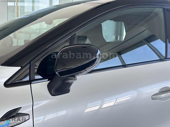 HATASIZ 2025 MODEL RENAULT CAPTUR HYBRIT TECHNO ESPRİTE ALPİNE