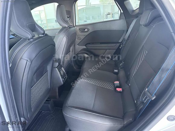 HATASIZ 2025 MODEL RENAULT CAPTUR HYBRIT TECHNO ESPRİTE ALPİNE
