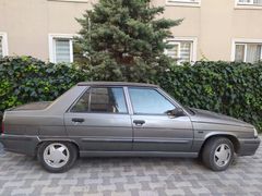 Sahibinden Renault R 9 1.4 Broadway RNi 1998 Model  187.000 km Gri (Gümüş)