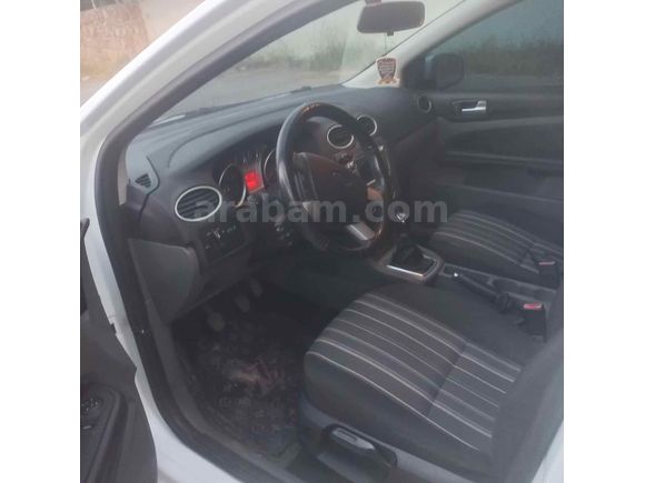 Sahibinden Ford Focus 1.6 Collection 2011 Model 