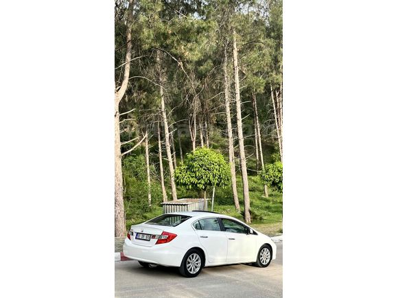Sahibinden Honda Civic 1.6i VTEC Eco Elegance 2013 Model 