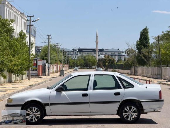 ZİRVEDEN OPEL VECTRA