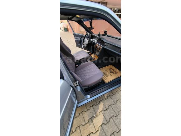 Sahibinden Mercedes - Benz 190 E 2.0 1993 Model