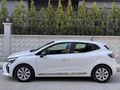 2023 RENAULT CLİO 1.0 SCE EQUİLİBRE DEĞİŞENSİZ SERVİS BAKIMLI