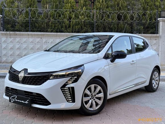 2023 RENAULT CLİO 1.0 SCE EQUİLİBRE DEĞİŞENSİZ SERVİS BAKIMLI