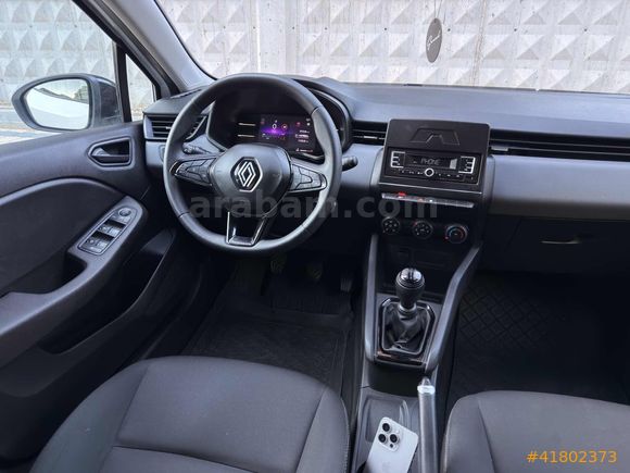 2023 RENAULT CLİO 1.0 SCE EQUİLİBRE DEĞİŞENSİZ SERVİS BAKIMLI