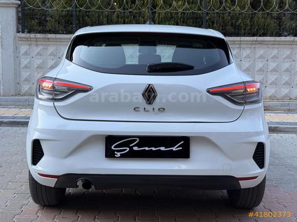 2023 RENAULT CLİO 1.0 SCE EQUİLİBRE DEĞİŞENSİZ SERVİS BAKIMLI