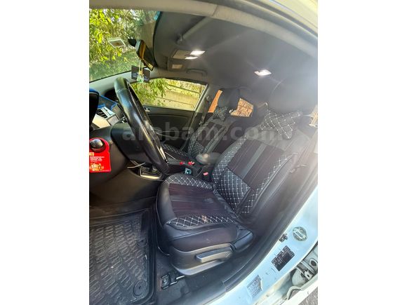 Sahibinden Hyundai Accent Blue 1.6 CRDI Mode Plus 2015 Model 