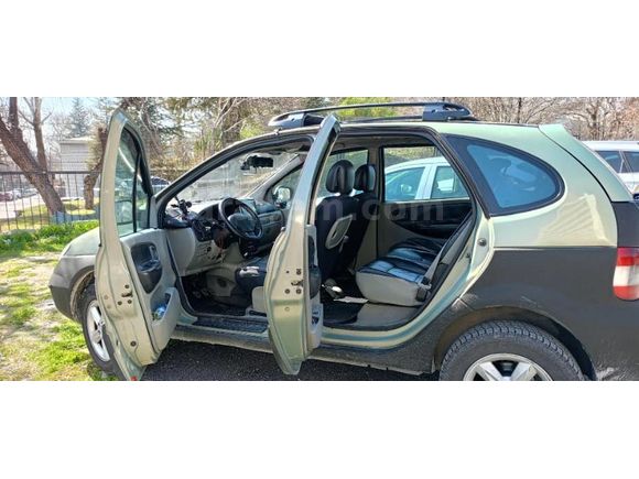 Sahibinden Renault Scenic RX4 2.0 2002 Model