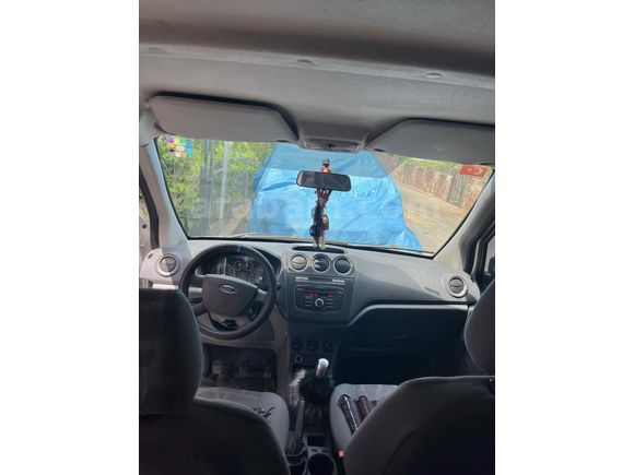 Sahibinden Düşük km Ford Transit Connect
2011 Model  