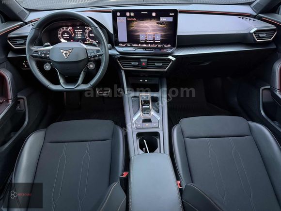 2025 ÇIKIŞLI CUPRA FORMENTOR 1.5 E-TSİ MHEV CAM TAVAN+E,BAĞAJ