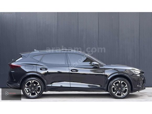 2025 ÇIKIŞLI CUPRA FORMENTOR 1.5 E-TSİ MHEV CAM TAVAN+E,BAĞAJ