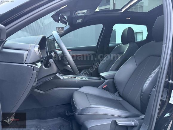 2025 ÇIKIŞLI CUPRA FORMENTOR 1.5 E-TSİ MHEV CAM TAVAN+E,BAĞAJ