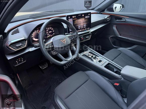 2025 ÇIKIŞLI CUPRA FORMENTOR 1.5 E-TSİ MHEV CAM TAVAN+E,BAĞAJ