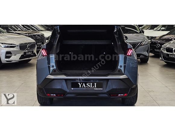 ** YASLI AUTO ** 9.000 KM BOYASIZ HATASIZ CAM TAVAN İLK SAHİBİ.