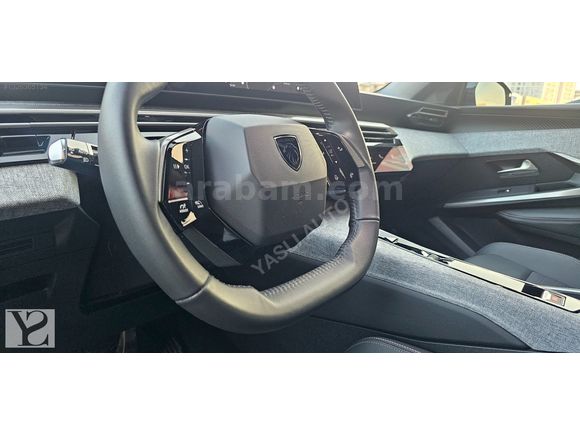 ** YASLI AUTO ** 9.000 KM BOYASIZ HATASIZ CAM TAVAN İLK SAHİBİ.