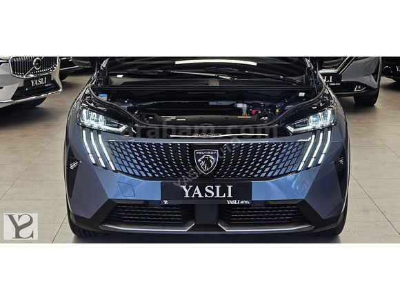 ** YASLI AUTO ** 9.000 KM BOYASIZ HATASIZ CAM TAVAN İLK SAHİBİ.