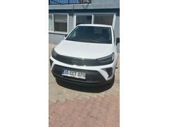 Sahibinden Opel Crossland 1.2 T  ESSENTİAL 2024 Model 