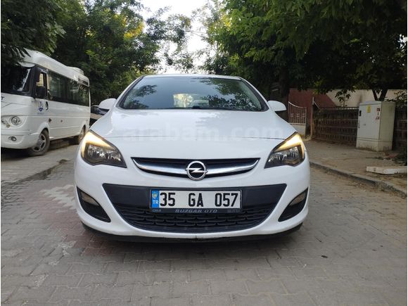 2015 1.6 benzin LPG 135000 km LPG tankı yenilendi akü yeni klima bakımı yapılıp gaz DOLUMU yapıldıel